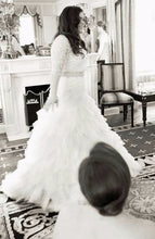 Load image into Gallery viewer, Monique Lhuillier &#39;Devotion&#39; size 14 used wedding dress side view on bride

