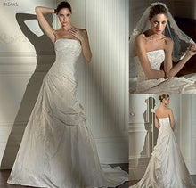 Load image into Gallery viewer, Pronovias &#39;Nepal&#39; - Pronovias - Nearly Newlywed Bridal Boutique - 3
