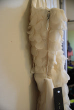 Load image into Gallery viewer, Ann Taylor &#39;Rose Petal&#39; - Ann Taylor - Nearly Newlywed Bridal Boutique - 2
