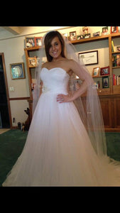 Mori Lee Blu '5172' size 6 sample wedding dress front view on bride