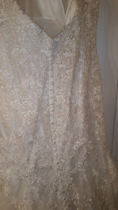 Allure Bridals 'W340' - Allure Bridals - Nearly Newlywed Bridal Boutique - 1