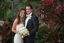 Load image into Gallery viewer, Custom &#39;Danielle Caprese for Kleinfeld&#39; - Custom - Nearly Newlywed Bridal Boutique - 4
