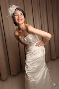 Monique Lhuillier 'Magical' size 4 new wedding dress front view on bride