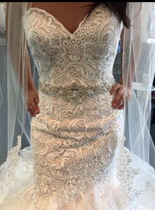 Custom 'Lace/Beaded' size 4 new wedding dress front view close up on bride