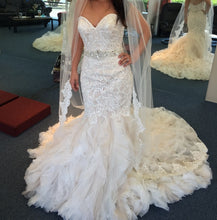 Load image into Gallery viewer, Custom &#39;Lace/Beaded&#39; size 4 new wedding dress front view on bride
