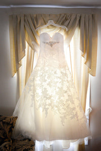 Ivory Lace A-line Wedding Dress - Blue - Nearly Newlywed Bridal Boutique - 1