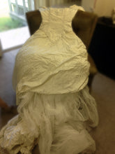 Load image into Gallery viewer, Miri of New York &#39;Custom&#39; - Miri of New York - Nearly Newlywed Bridal Boutique - 4
