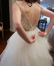 Load image into Gallery viewer, Jim Hjelm Style #8364 - Jim Hjelm - Nearly Newlywed Bridal Boutique - 2
