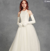 Load image into Gallery viewer, Vera Wang White &#39;Bow-Back Halter&#39; size 10 used wedding dress front view on model
