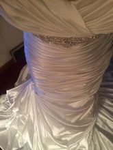 Load image into Gallery viewer, Maggie Sottero &#39;Adorae&#39; - Maggie Sottero - Nearly Newlywed Bridal Boutique - 4
