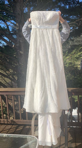 David's Bridal 'CV273' wedding dress size-10 PREOWNED