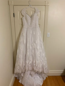 Oleg Cassini 'CWG768' wedding dress size-12 NEW