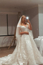 Load image into Gallery viewer, Allure Bridals &#39;#C520&#39; wedding dress size-10 NEW
