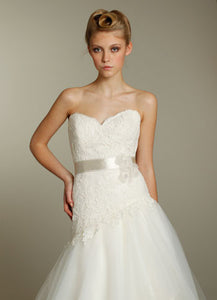 Alvina Valenta AV9162 Lace & Tulle Wedding Dress - Alvina Valenta - Nearly Newlywed Bridal Boutique - 2