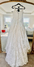 Load image into Gallery viewer, sassi holford &#39;Custom Sassi Holford&#39; wedding dress size-20 NEW
