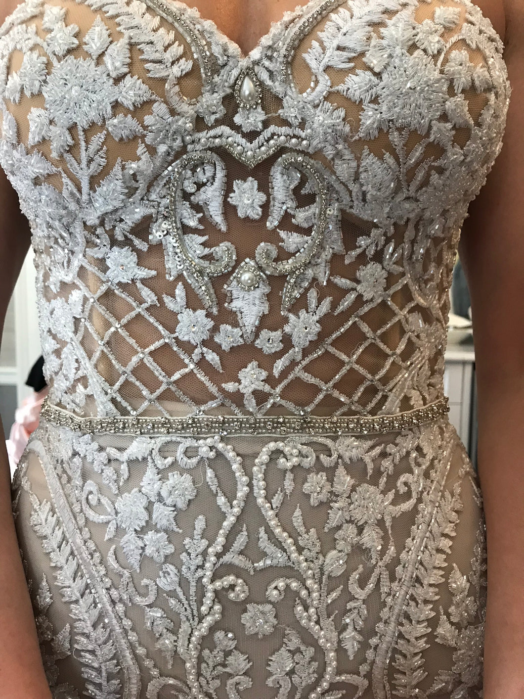 Alon Livne 'Leah' size 4 used wedding dress close up of fabic