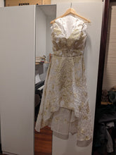 Load image into Gallery viewer, CAROL HANNAH &#39;Gramercy&#39; wedding dress size-08 PREOWNED
