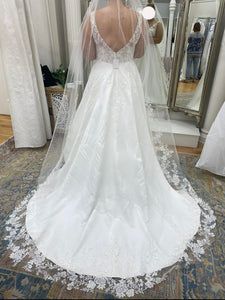 Stella York '7198 Item #' wedding dress size-14 NEW
