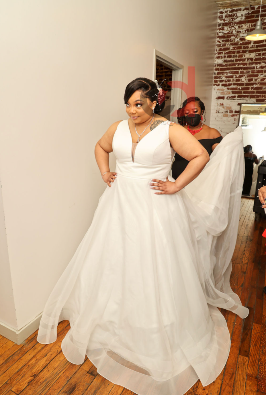 Paloma Blanca '2310' wedding dress size-14 PREOWNED