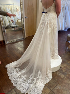 Allure Bridals 'Nora 9611' wedding dress size-12 NEW