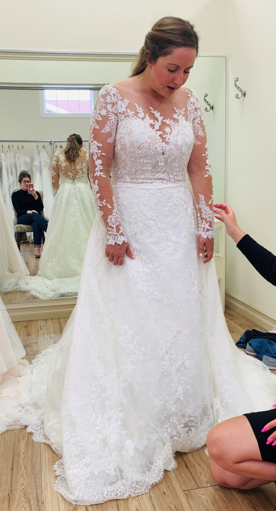 Pronovias 'Minsk' wedding dress size-10 NEW