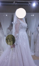 Load image into Gallery viewer, Private Collection &#39;P974&#39; wedding dress size-12 NEW
