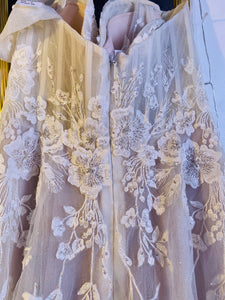 Galina Signature 'SWG834' wedding dress size-08 NEW