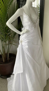 alfred angelo '2183W' wedding dress size-18 NEW
