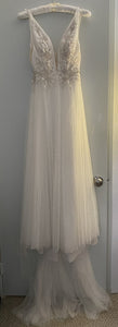 Lazaro 'Alma (3902)' wedding dress size-08 NEW