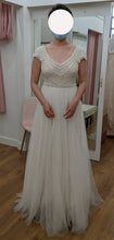 Load image into Gallery viewer, THEIA &#39;Nima&#39; wedding dress size-10 SAMPLE
