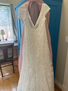 Jenny Yoo 'Tierney ' wedding dress size-12 PREOWNED