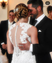 Load image into Gallery viewer, Pnina Tornai &#39;Mermaid 4474&#39; size 6 used wedding dress back view close up
