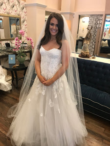 Monique Lhuillier 'Jade' size 10 new wedding dress front view on bride