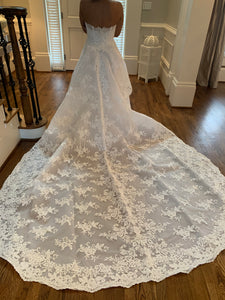 Marchesa 'Custom' size 2 used wedding dress back view on bride