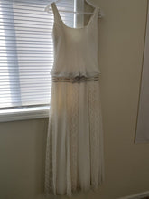 Load image into Gallery viewer, Raimon Bundo &#39;Caty &#39; wedding dress size-02 PREOWNED
