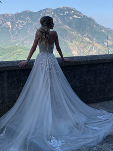 Galia Lahav 'Gia' size 0 used wedding dress back view on bride