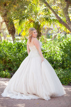 Load image into Gallery viewer, Allure Bridals &#39;C244&#39; size 10 used wedding dress back view on bride
