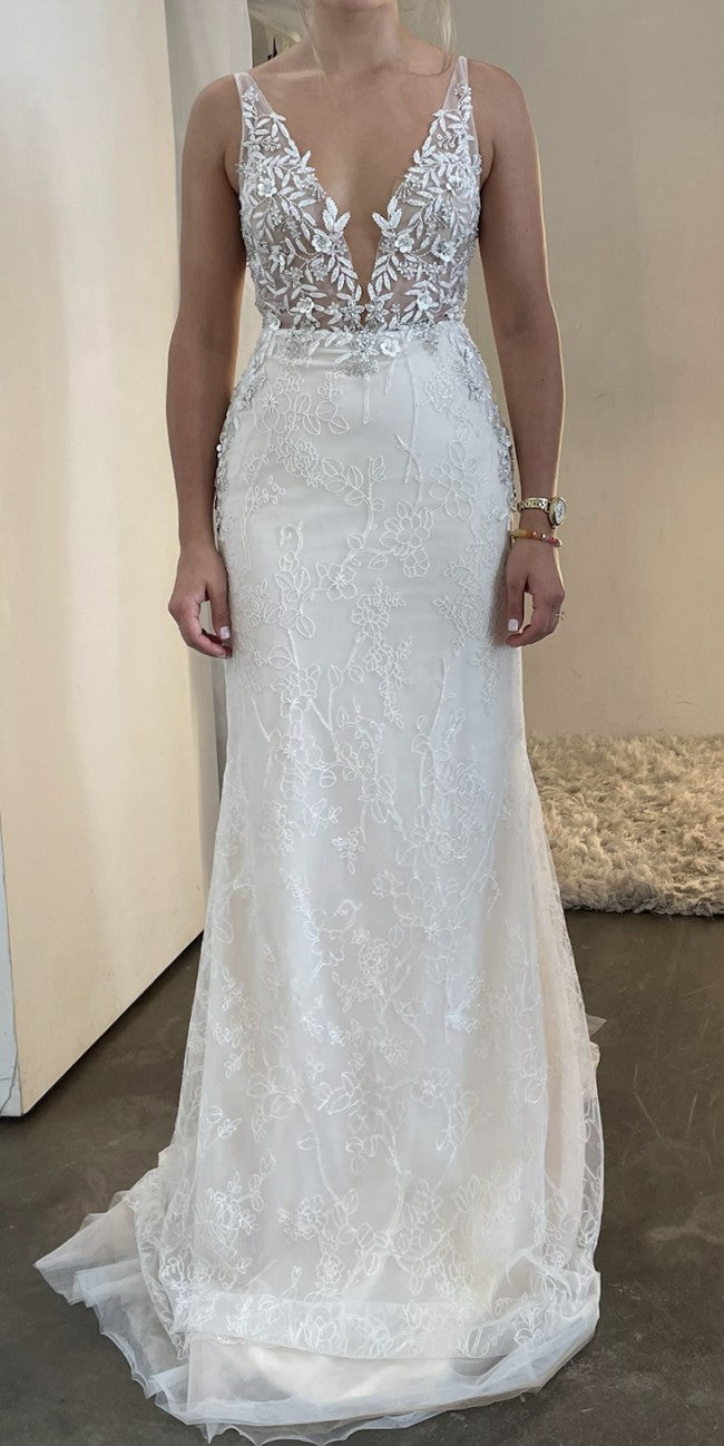 Liz martinez 'Holly' wedding dress size-00 NEW