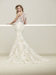 Pronovias 'Drilos' size 12 new wedding dress back view on model