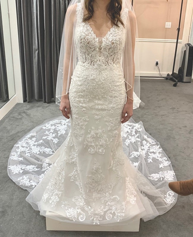 Maggie Sottero 'Easton' wedding dress size-04 NEW