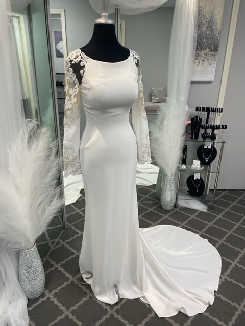 Maggie Sottero 'Bethany' wedding dress size-00 NEW