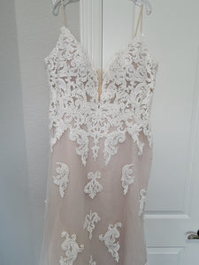 Maggie Sottero 'Tuscany Royale' wedding dress size-20 NEW