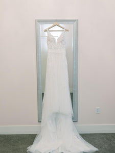 Madeline Gardner 'Morilee Collection' wedding dress size-10 PREOWNED