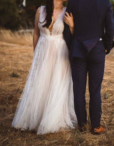 Watters 'Vita #69702B' wedding dress size-10 PREOWNED