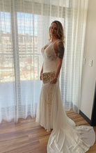 Load image into Gallery viewer, unknown &#39;Unknown &#39; wedding dress size-12 PREOWNED
