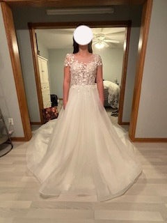 Allure Bridals 'E207 Antonina' wedding dress size-06 NEW