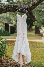 Load image into Gallery viewer, Hayley Paige &#39;Style 1710 West&#39; wedding dress size-04 PREOWNED
