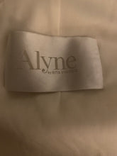 Load image into Gallery viewer, Alyne &#39;Treasure&#39; size 4 new wedding dress view of tag
