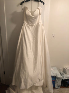 David's Bridal 'WG3979' wedding dress size-06 NEW