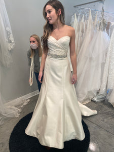 Romona Keveza 'Legends Collection L904' wedding dress size-04 NEW